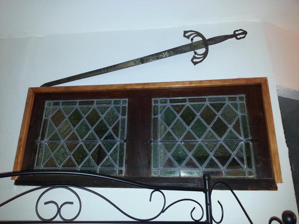 Chateau Des Aiguilles Saint-Rémy-de-Chargnat Habitación foto